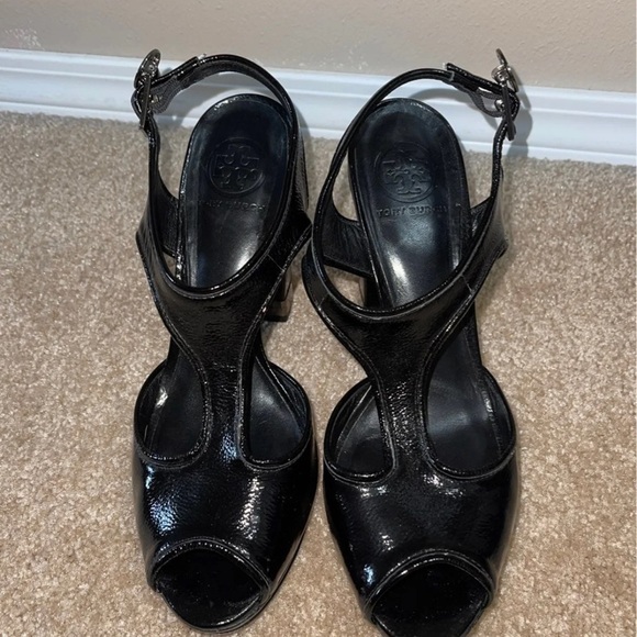 Tory Burch heels - Picture 2 of 4
